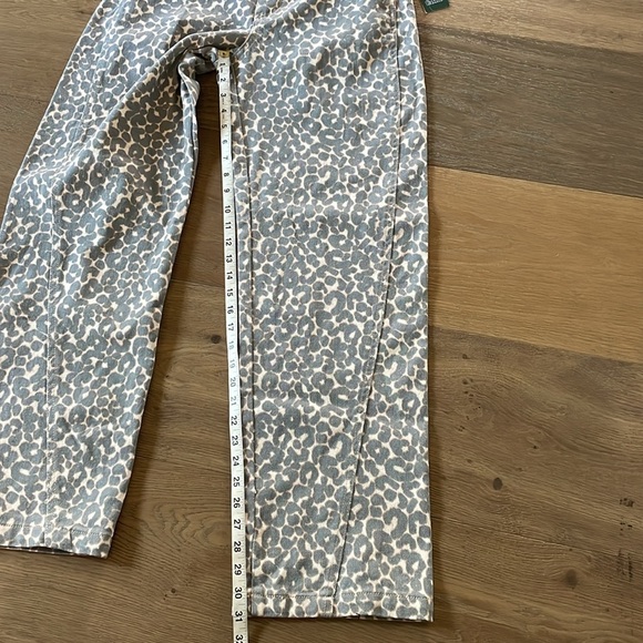 Wild Fable Leopard Print Straight Leg Jeans Size XS - Picture 8 of 13